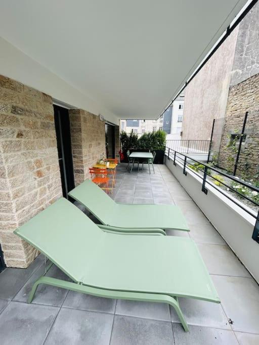 L'Hermine Terrasse Et Parking, 500 Plage Concarneau Esterno foto