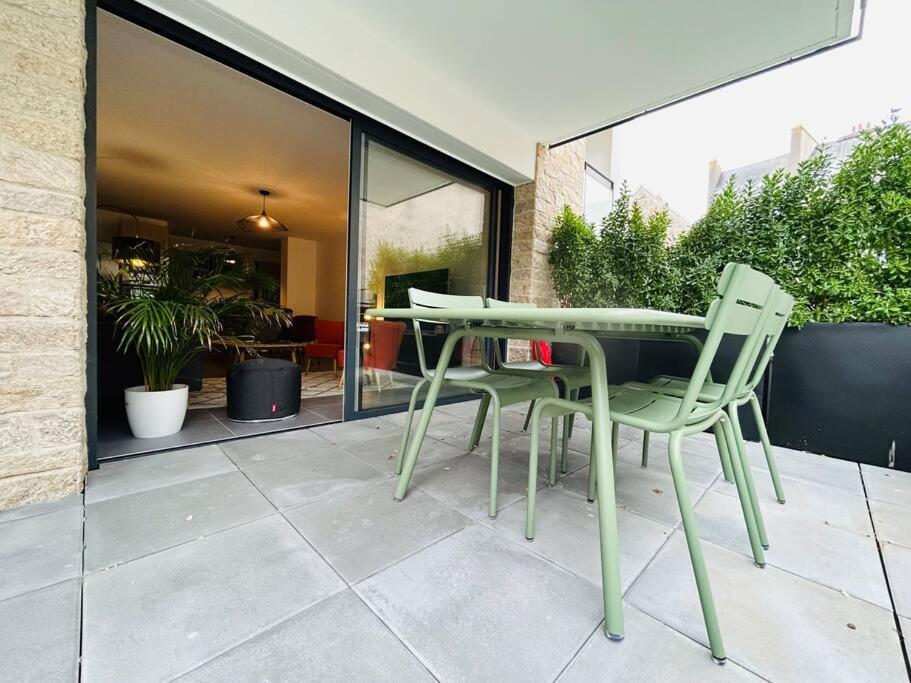 L'Hermine Terrasse Et Parking, 500 Plage Concarneau Esterno foto