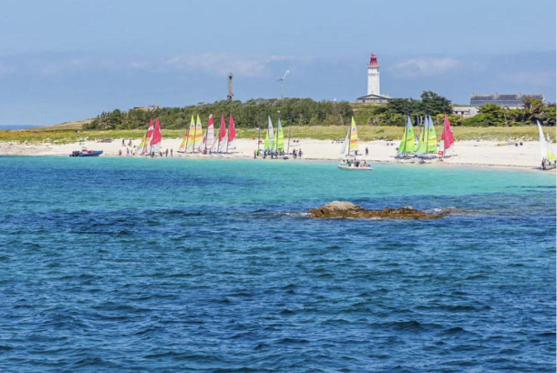 L'Hermine Terrasse Et Parking, 500 Plage Concarneau Esterno foto